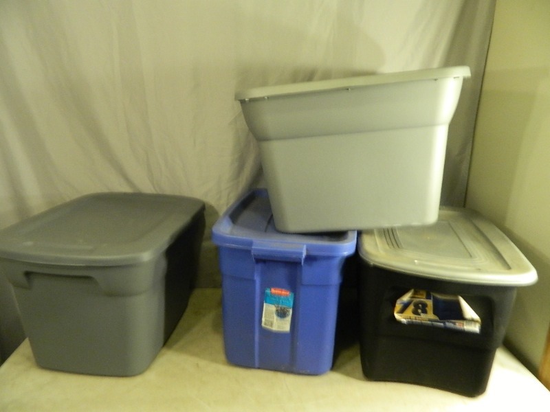 lot 69 image: 4 Totes with Lids
