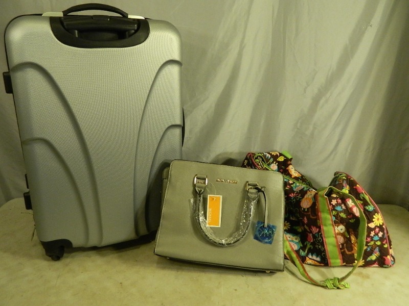 lot 118 image: Hardsided Luggage, New Purse, and More