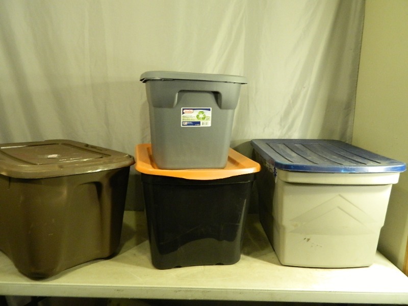 lot 130 image: 4 Totes with Lids