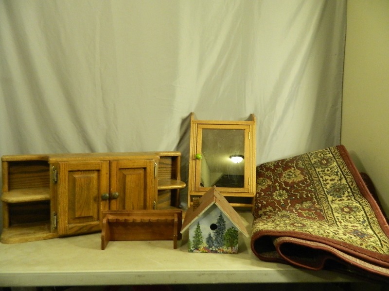 lot 139 image: Rug and More