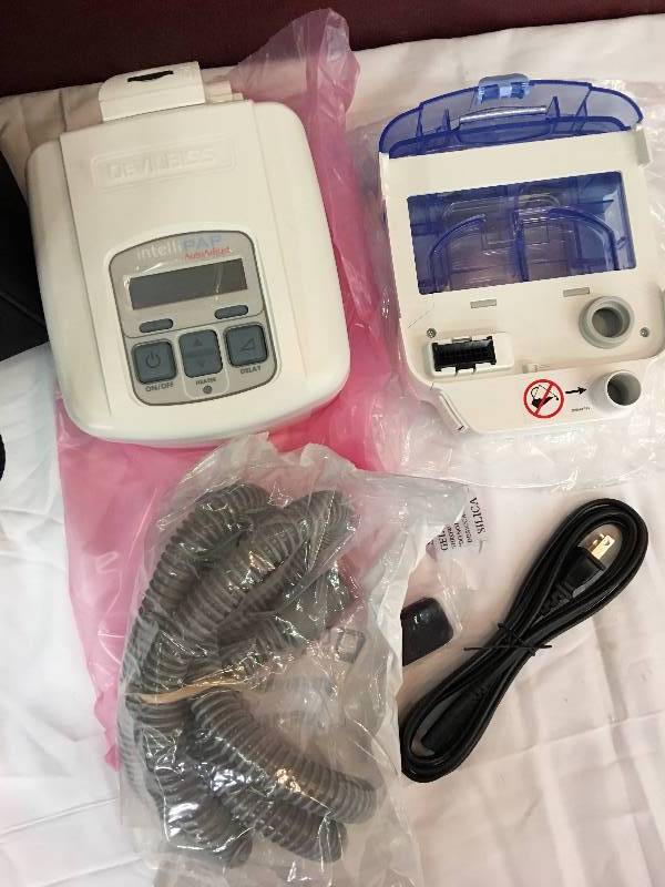 IntelliPAP AutoAdjust Travel CPAP Machine with SmartFlex retail $499