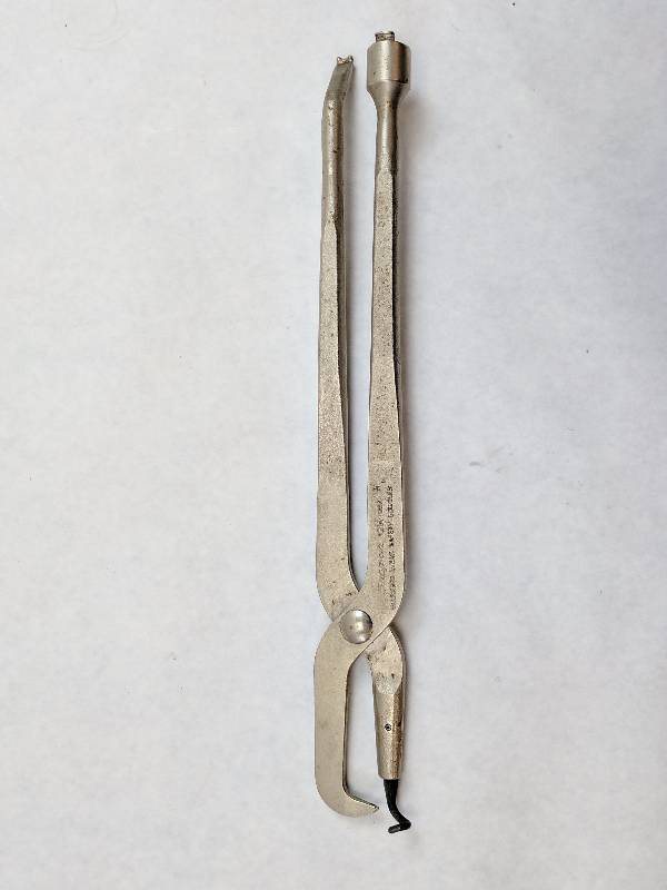 lot 14 image: Snap-On 131A Brake Spring Pliers