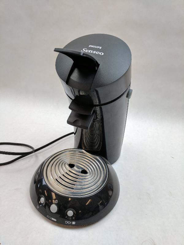 lot 26 image: Philips Senseo HD-7810 Coffee Maker - Black