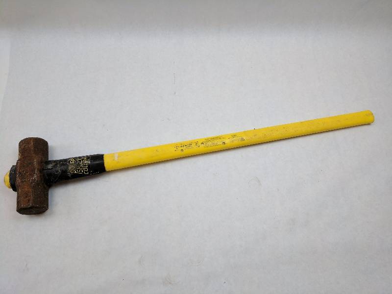 lot 31 image: Craftsman Sledgehammer w Yellow Plastic Handle