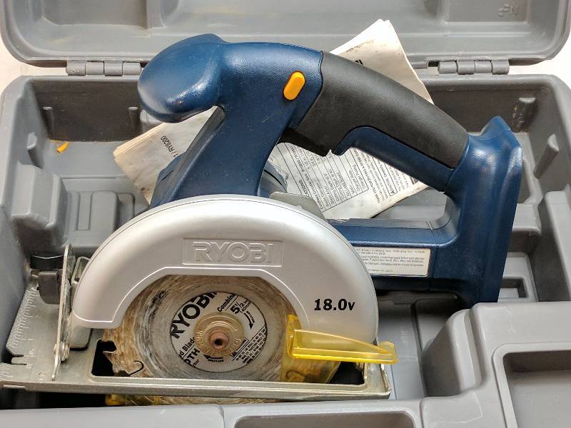 lot 35 image: Ryobi R10631 5-12 18V Cordless Circular Saw Used
