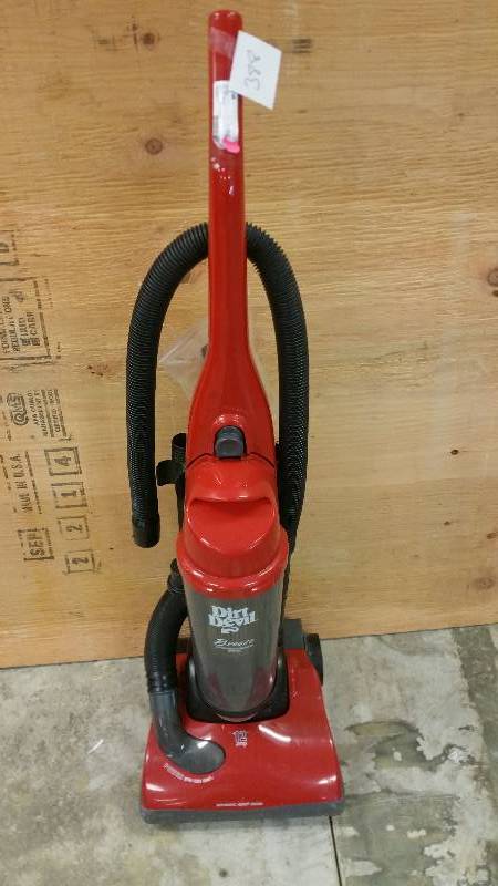 lot 388 image: Royal Model 088160 12 Amps Dirt Devil Bagless Upright Vacuum GOOD WORKING CONDITION