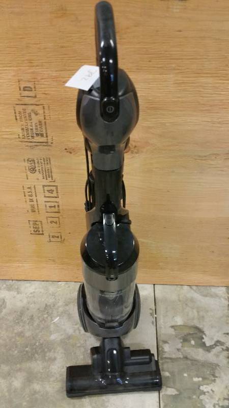lot 392 image: Samsung Model SU12F70SB 10 Amps (3 Amps Handy Vac) MotionSync Bagless Upright Vacuum with Detachable Handheld Vac EXCELLENT WORKING CONDITION