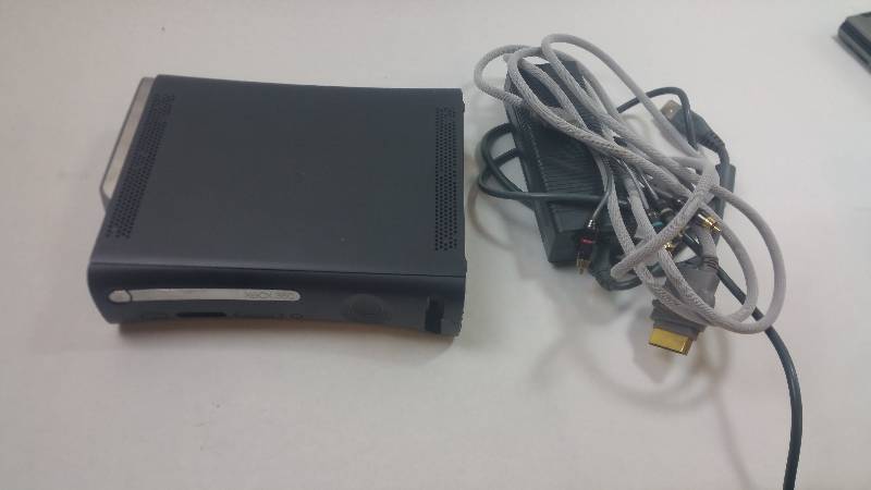 lot 401 image: Xbox 360 20GB Console Black with Cables broken disc tray FOR PARTS. See Description.