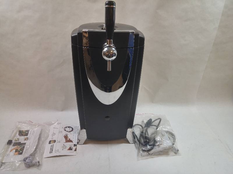 lot 446 image: Igloo BTC511 Countertop Beer Keg Cooler Black Stainless-Steel EXCELLENT CONDITION