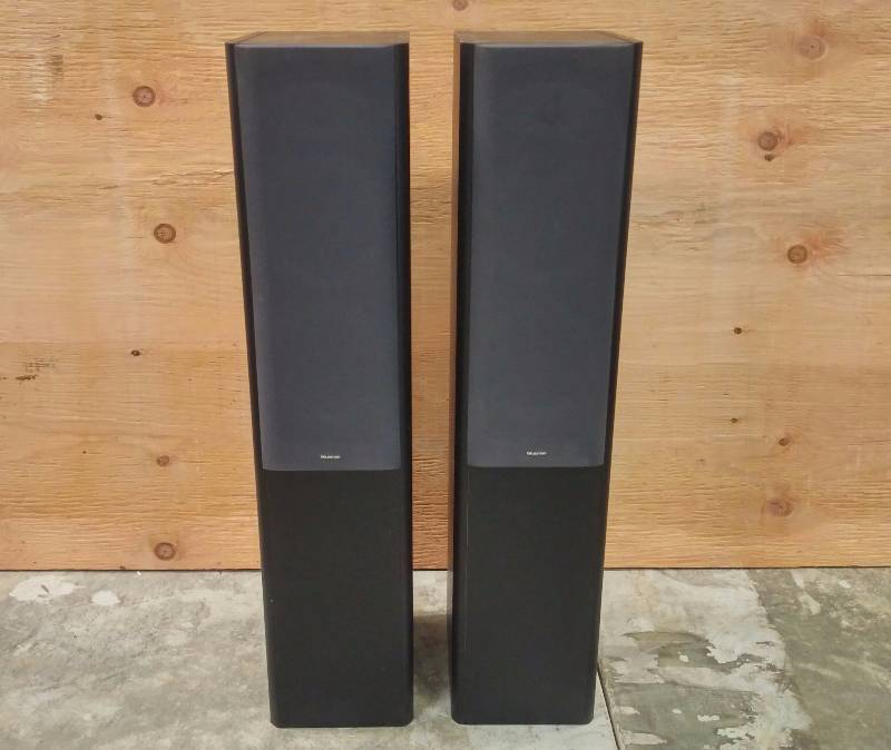 lot 448 image: Celestion F30 5.25in 120W 3-way Tower Speaker Set of 2 GOOD WORKING CONDITION