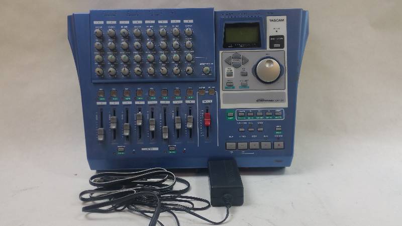 lot 454 image: Tascam Dp-01 8-track Digital Portastudio GOOD WORKING CONDITION