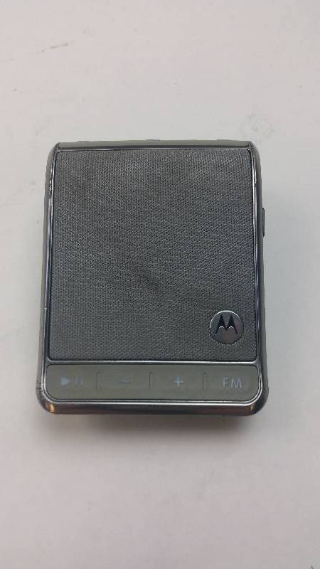 lot 474 image: Motorola Roadster 2 TZ710 Bluetooth Car Speakerphone with FM & Noise Cancellation GOOD WORKING CONDITION