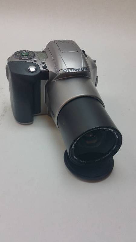 lot 481 image: Olympus 28-110 High Resolution 4X Zoom Film Camera UNTESTED