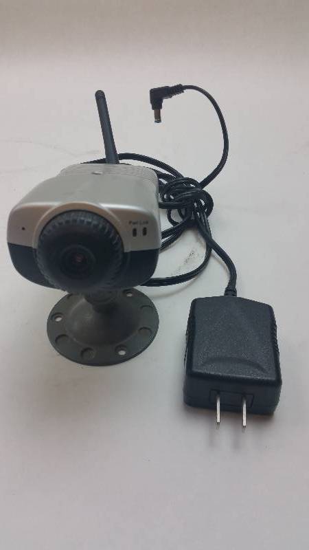 lot 483 image: AirLink101 AIC250W Wireless Color Network Video Camera GOOD WORKING CONDITION