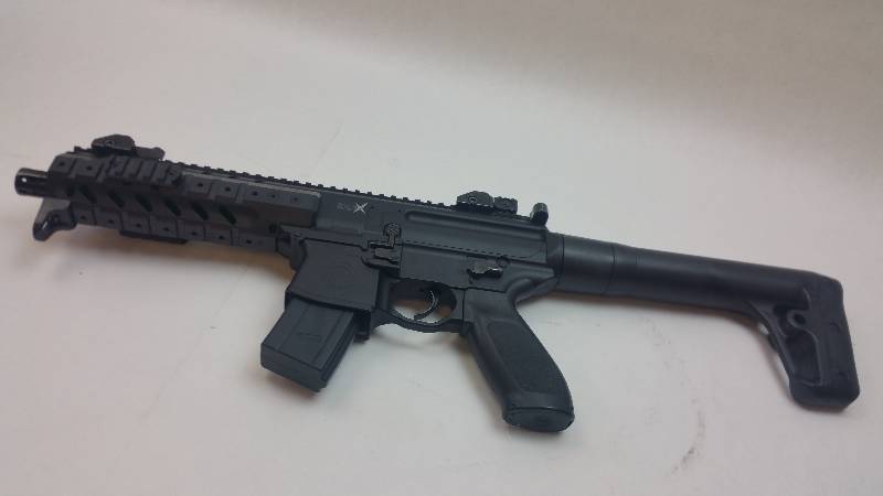 lot 490 image: 177 cal SIG Sauer MPX CO2 Rifle Co2 Metal BB Rifle EXCELLENT WORKING CONDITION