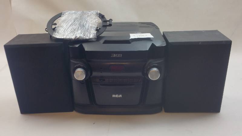 lot 500 image: RCA Rs22363 3-CD AMFM Mini Shelf Audio System GOOD WORKING CONDITION