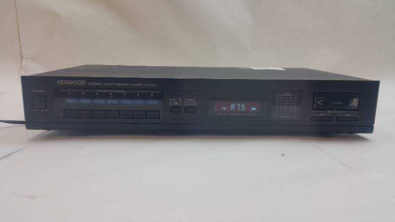 lot 502 image: Kenwood KT-54 Stereo Sythesizer Tuner GOOD WORKING CONDITION