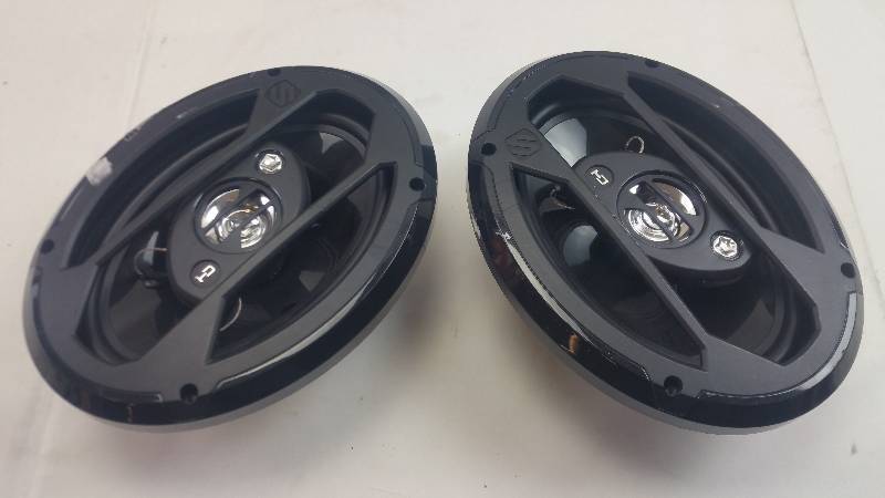 lot 510 image: Pair of Scosche HD6903 6in x 9in 3-WayCar Speakers GOOD WORKING CONDITION