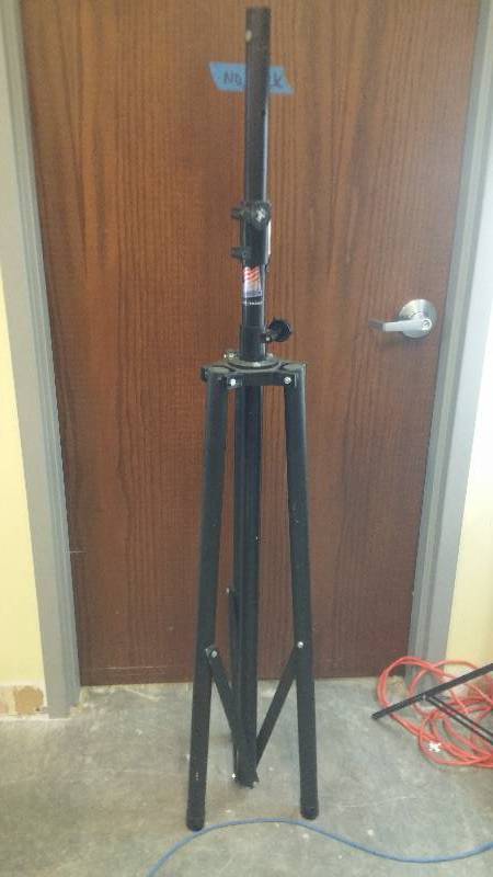 lot 516 image: Knight Industries PA Stand GOOD CONDITION