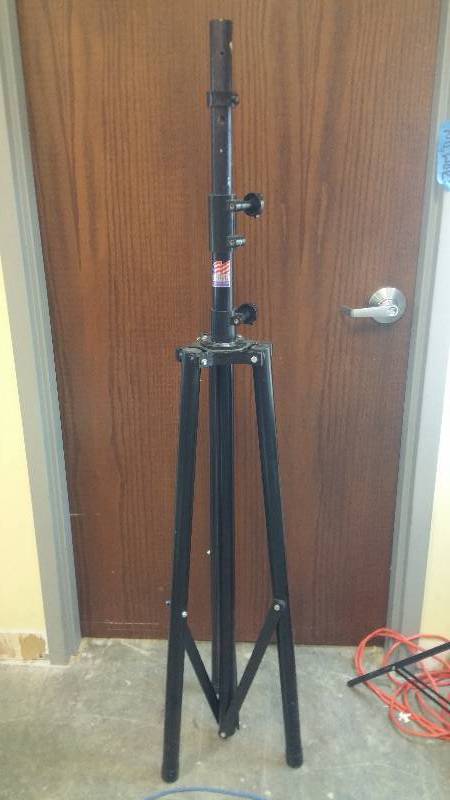 lot 518 image: Knight Industries PA Stand GOOD CONDITION