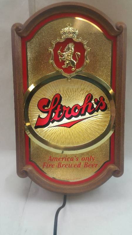 strohs beer light up sign