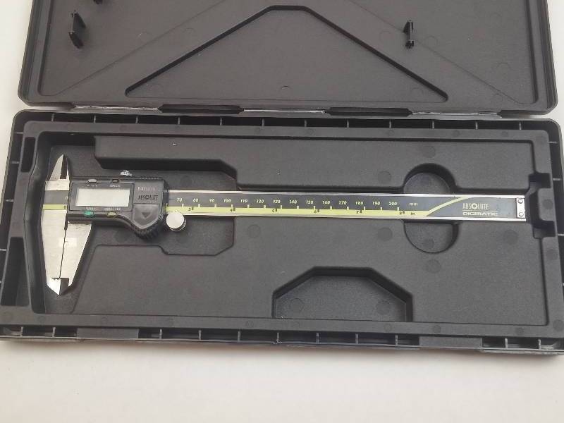 lot 54 image: 0-1 Mitutoyo Micrometer Absolute Digimatic (NON WORKING)
