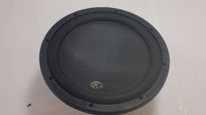 lot 539 image: Memphis Car Audio 12in Subwoofer FOR PARTS - SEE DESCRIPTION