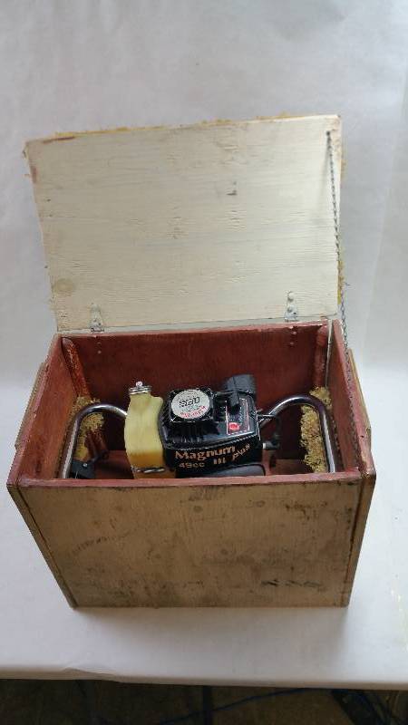 lot 543 image: Osceola Power Equipment Magnum Plus III Ice Auger 49cc in Wooden Case GOOD WORKING CONDITION