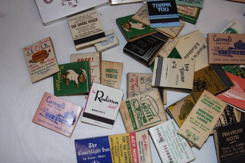 lot 51 image: Vintage Cards & Matchbook Collection