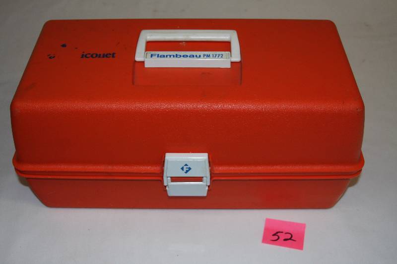 lot 52 image: First Aid Kit