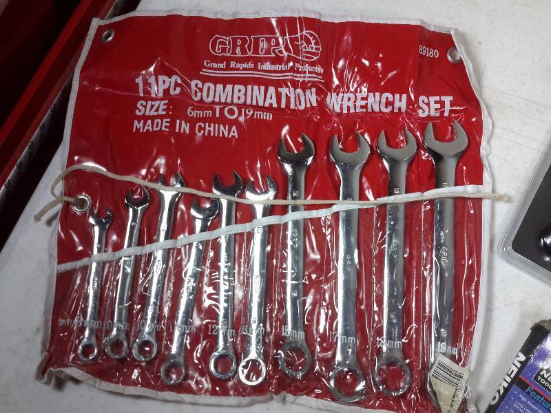 2, 5 piece Titanium Covered Drill bit sets 10 piece Metric combination wrench set 6 piece ratchet action wrench set