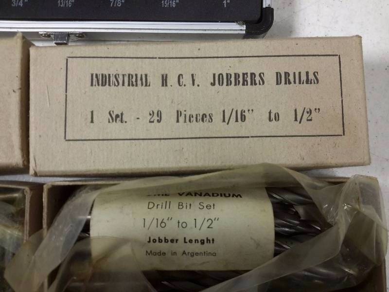 8 large drill bits in aluminum case, 2 sets of industrial HCV Jobbers Drill bits.. 116 to 12 in.