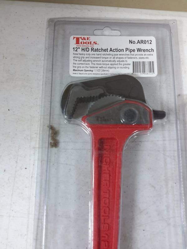 T and E Tools.. 12, 10, 8 in Heavy Duty Ratchet Pipe Wrench