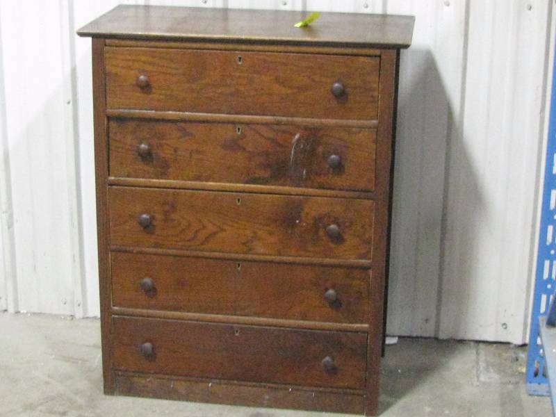 lot 20 image: Oak High Boy Dresser