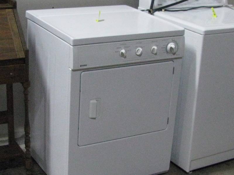 lot 23 image: Kenmore Electric Dryer