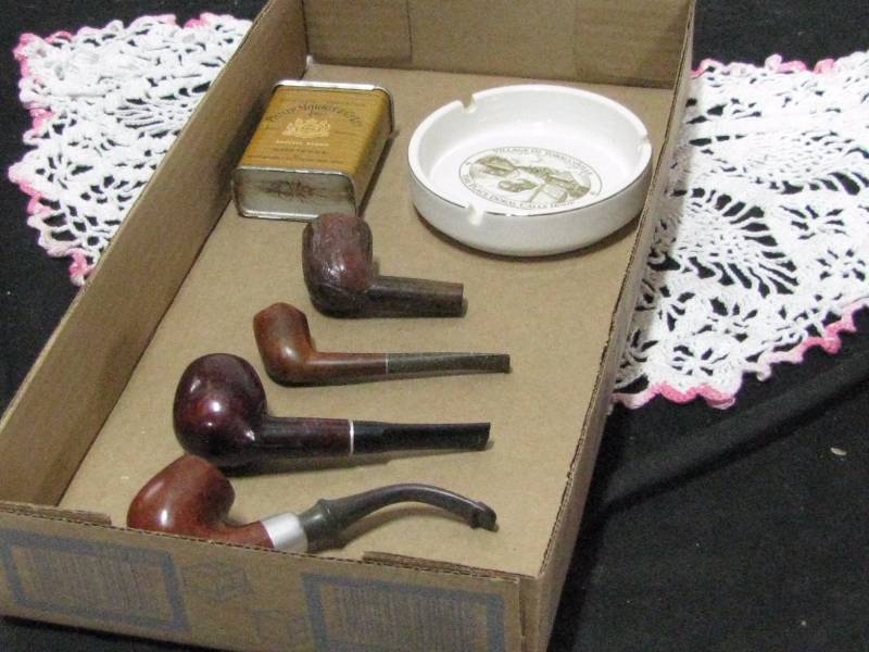 lot 46 image: Tobacciana
