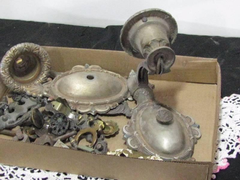 lot 75 image: Vintage Light Fixture