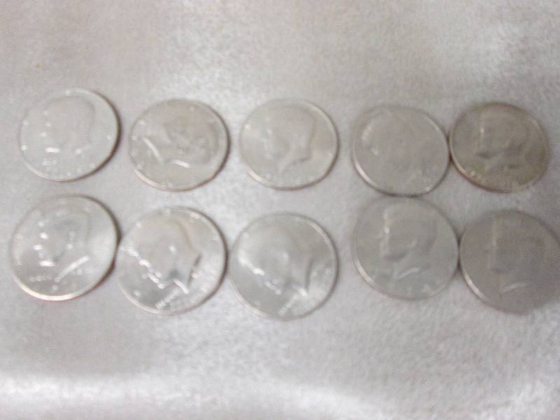 Lot of 10 Kennedy Half Dollars 1970...