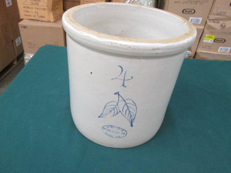 4 gal Union Stoneware Crock...