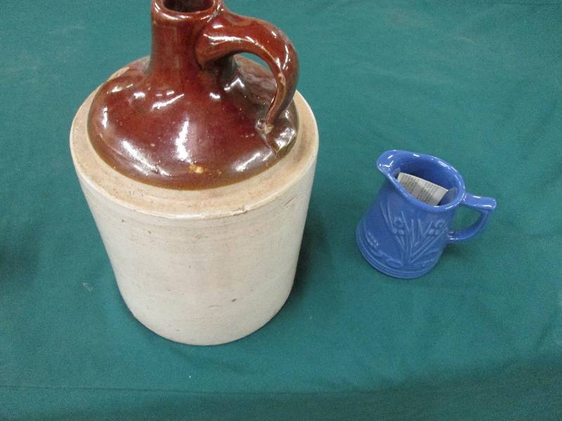 Blue Red Wing Pitcher, Jug...