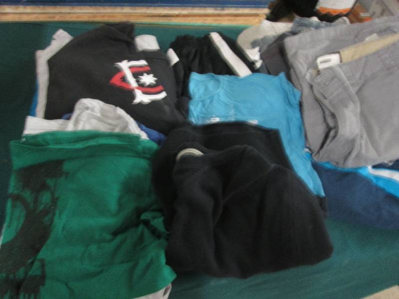 Mens Shorts Waist 34-36, Shirts L &...