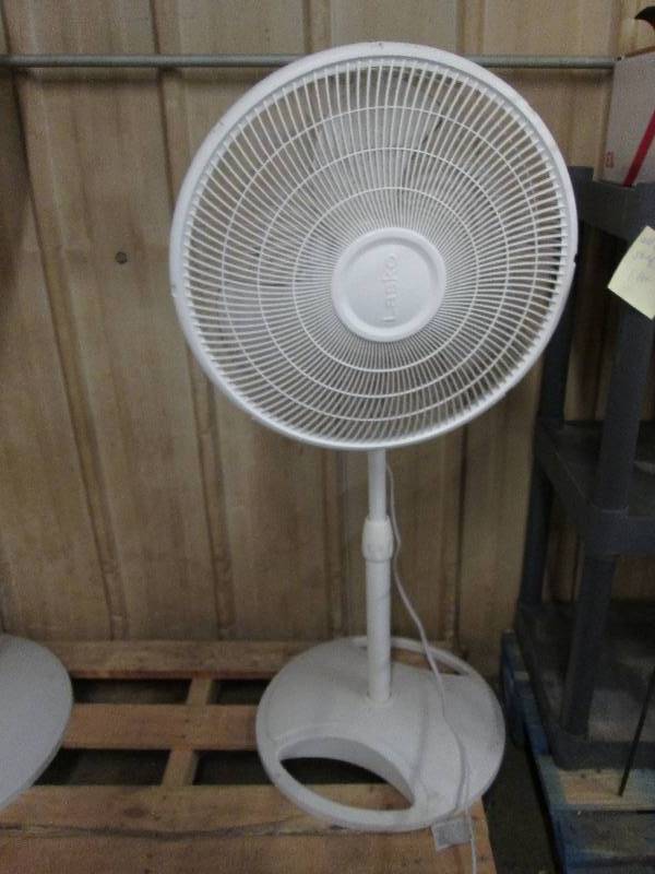 Lasko Floor Fan...