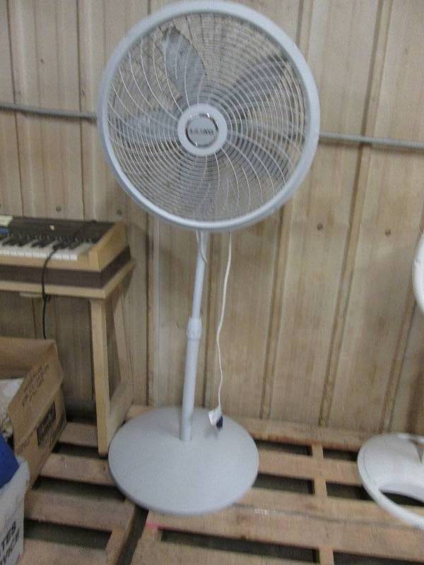 Lasko Floor Fan...