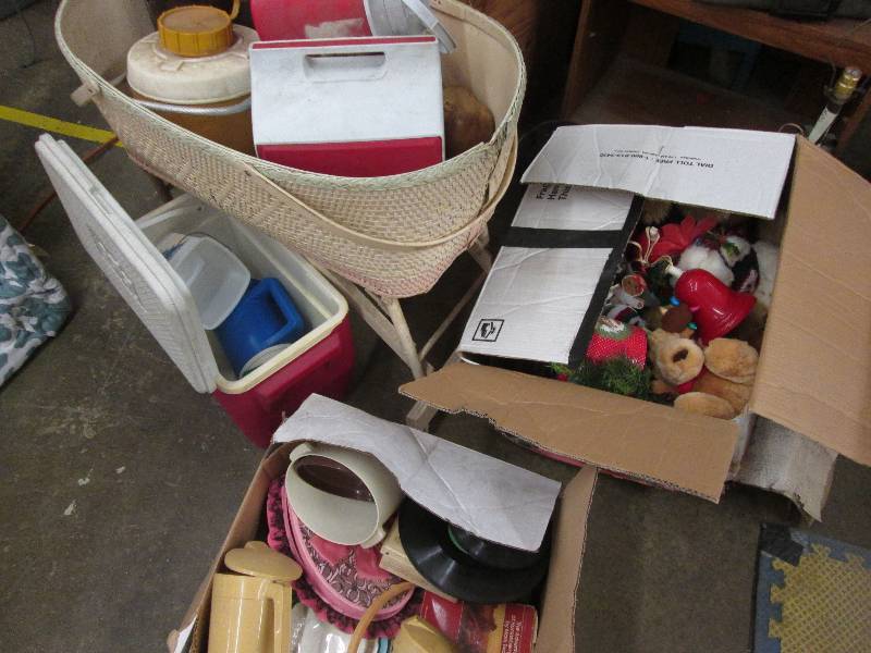 Large Lot of Misc see images...