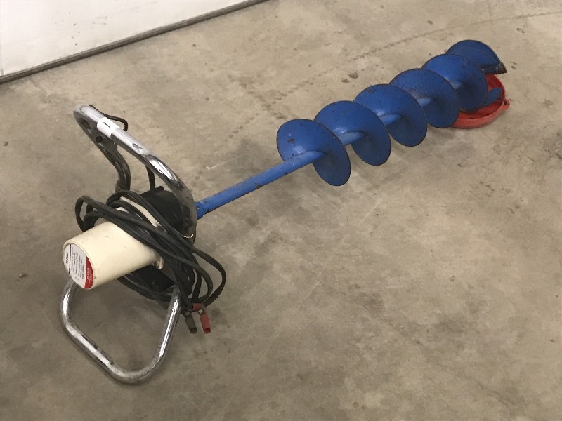 lot 1 image: OPE Electra 12Volt Ice Auger, 8, W...