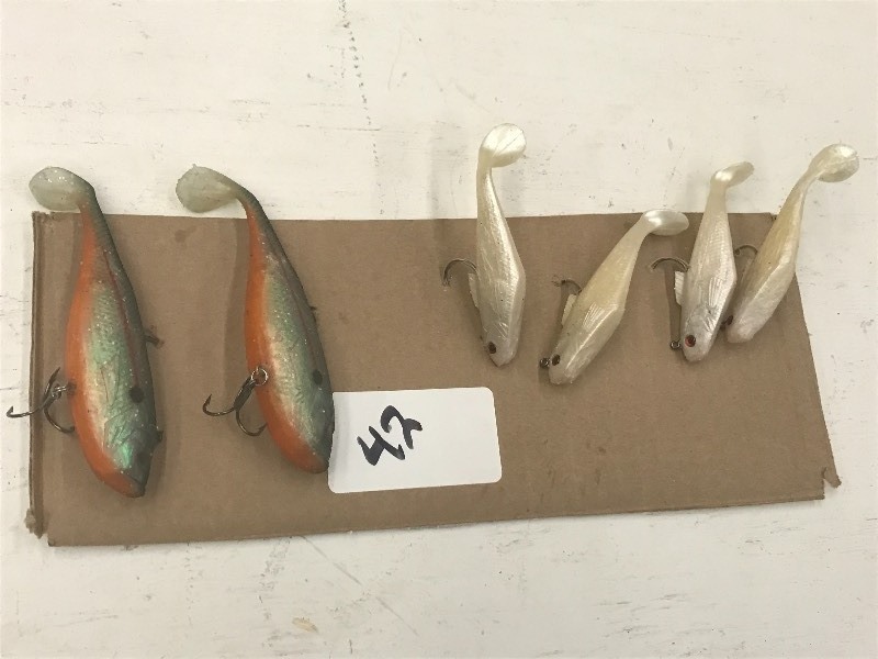 lot 42 image: (6) Assorted Weighted Soft Bait Lur...