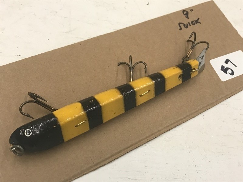 lot 57 image: 9 Suick Muskie Lure ...