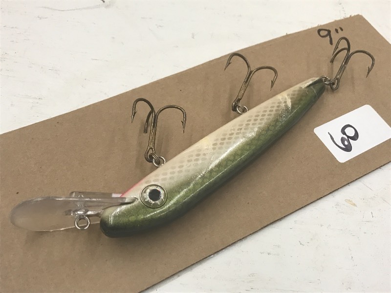 lot 60 image: 9 Unmarked Muskie Lure ...