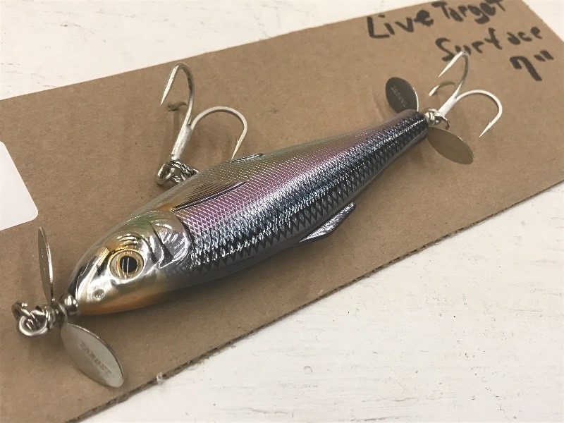 lot 62 image: 7 Live Target Surface Muskie Lure ...