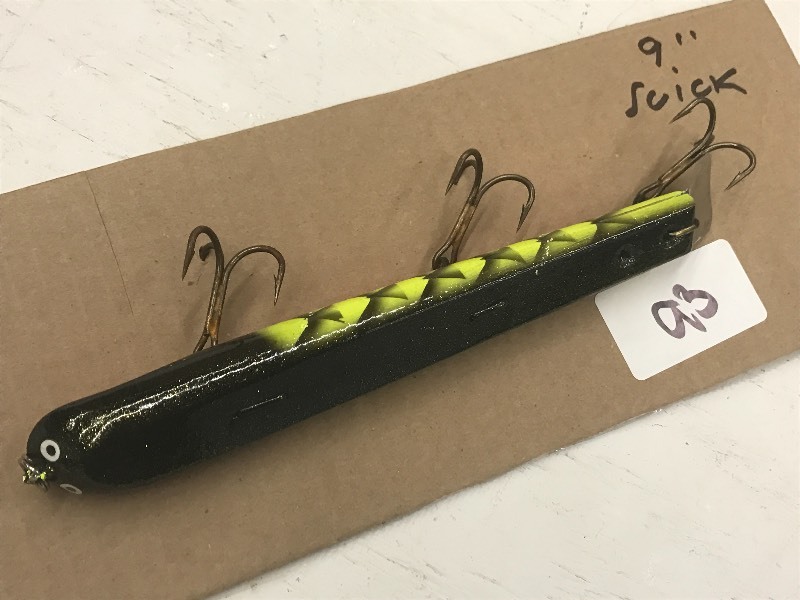 lot 93 image: 9 Suick Muskie Lure ...